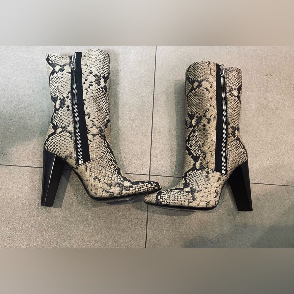 2 ITEM BUNDLE - Philosophy Y2k Snakeskin Boots - 10 - Off White Retro Sunglasses